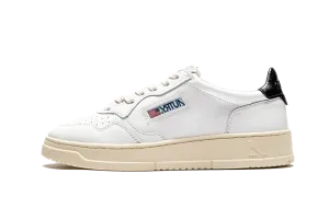 Autry Action Shoes Medalist Low "Black"