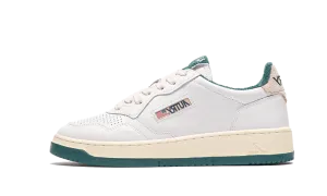Autry Action Shoes Medalist Low "Virgin Sponge"