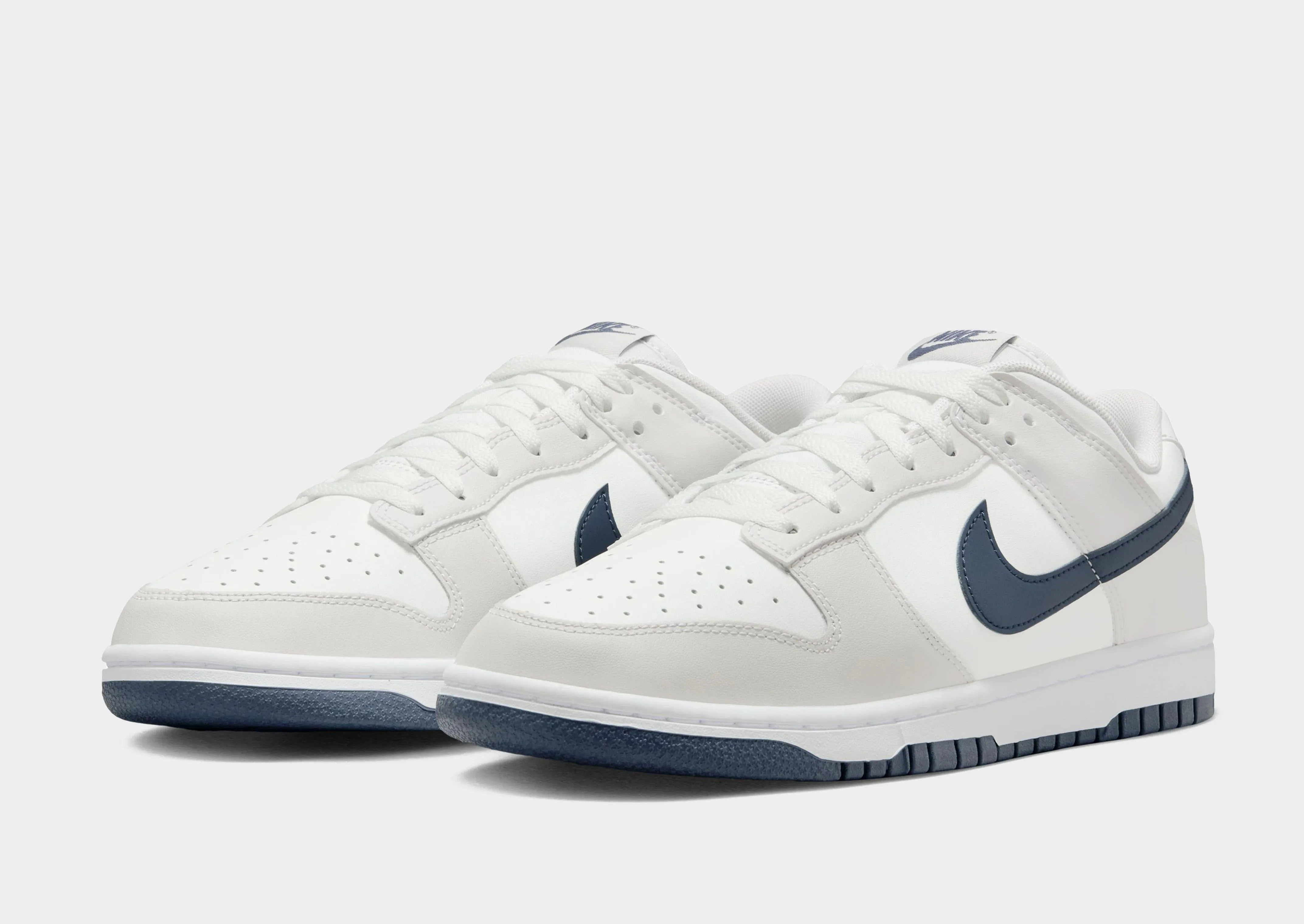 Dunk Low Retro