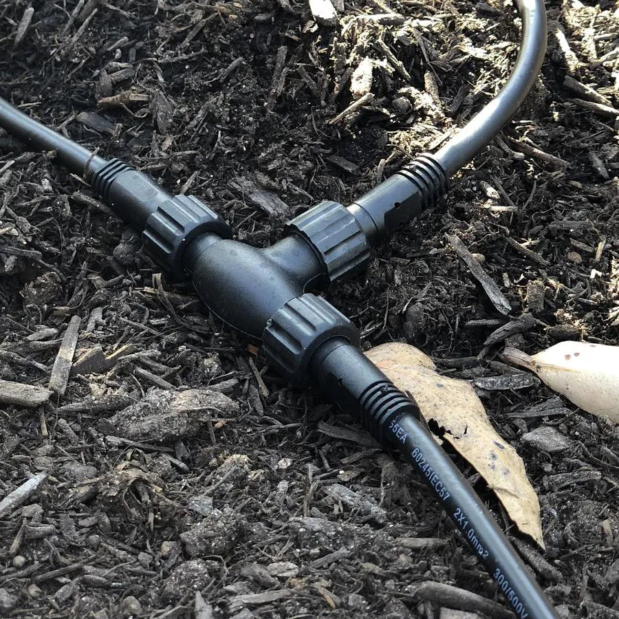 Ellumiere T-Piece Connector