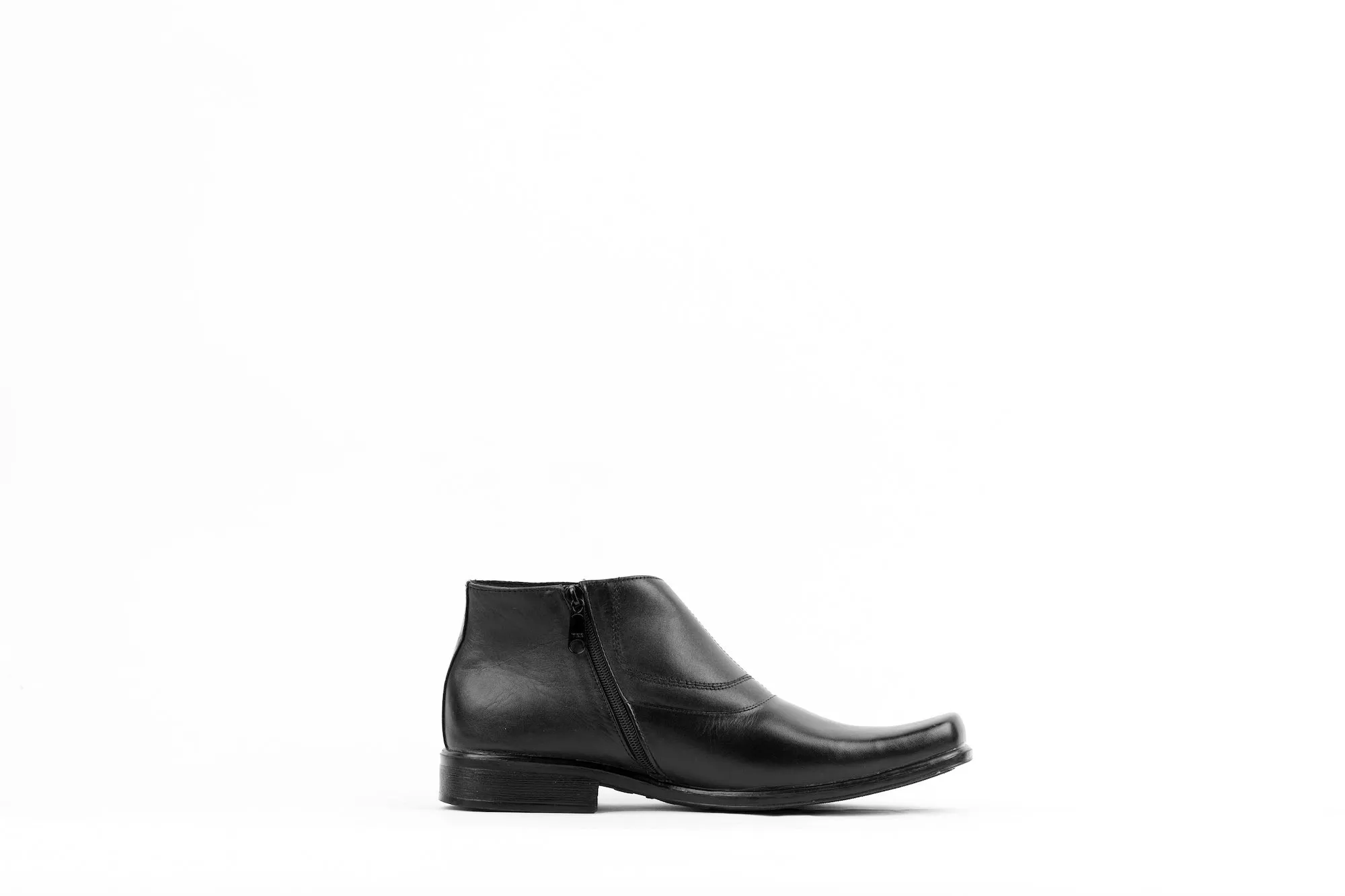 GCV-20 | TRIPLE BLACK | MEN