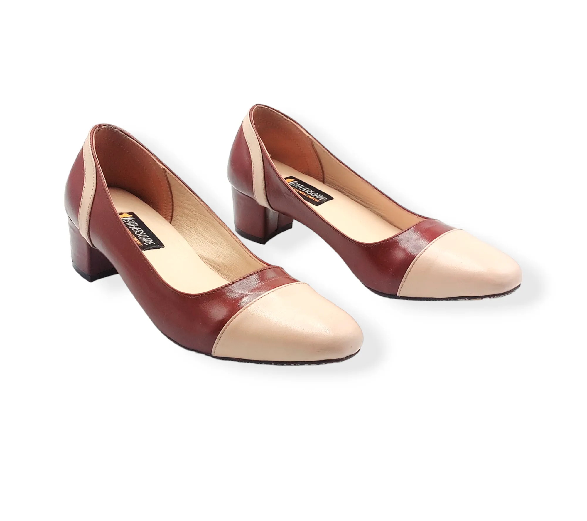 Ladies leather court shoe LS16