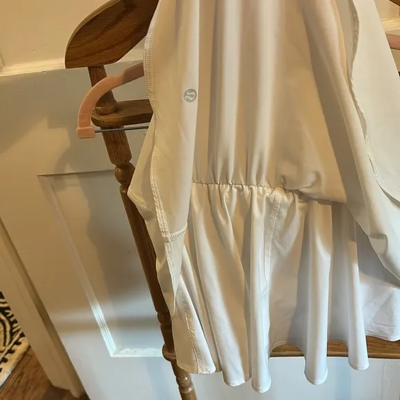 Lululemon White Women's Double Lined Tennis Skirt court revival