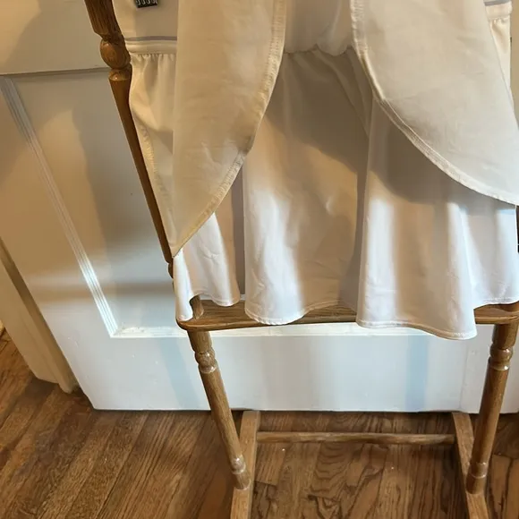 Lululemon White Women's Double Lined Tennis Skirt court revival