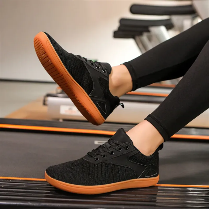 Male Sporty Breathable Anti-skid Cushioning Sneakers