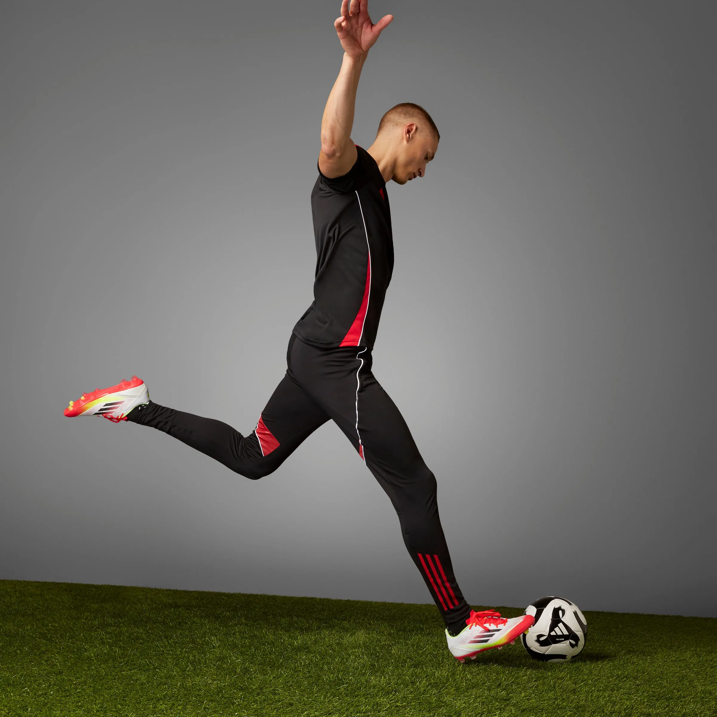 Mens F50 League Firm Ground Boot