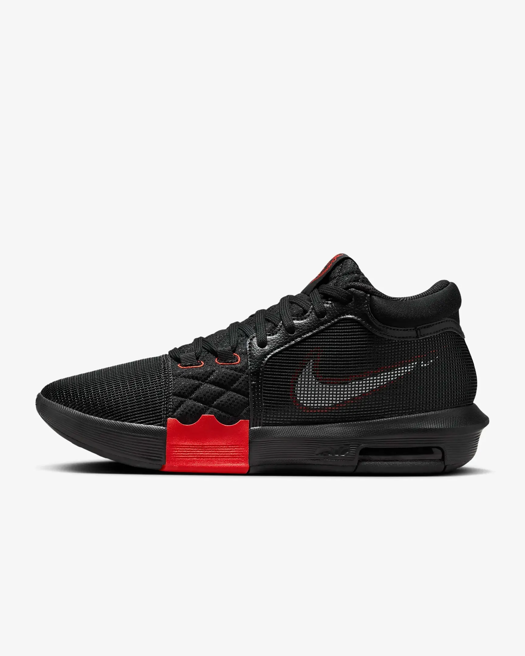 Men's LeBron Witness 8 Basketball Shoes