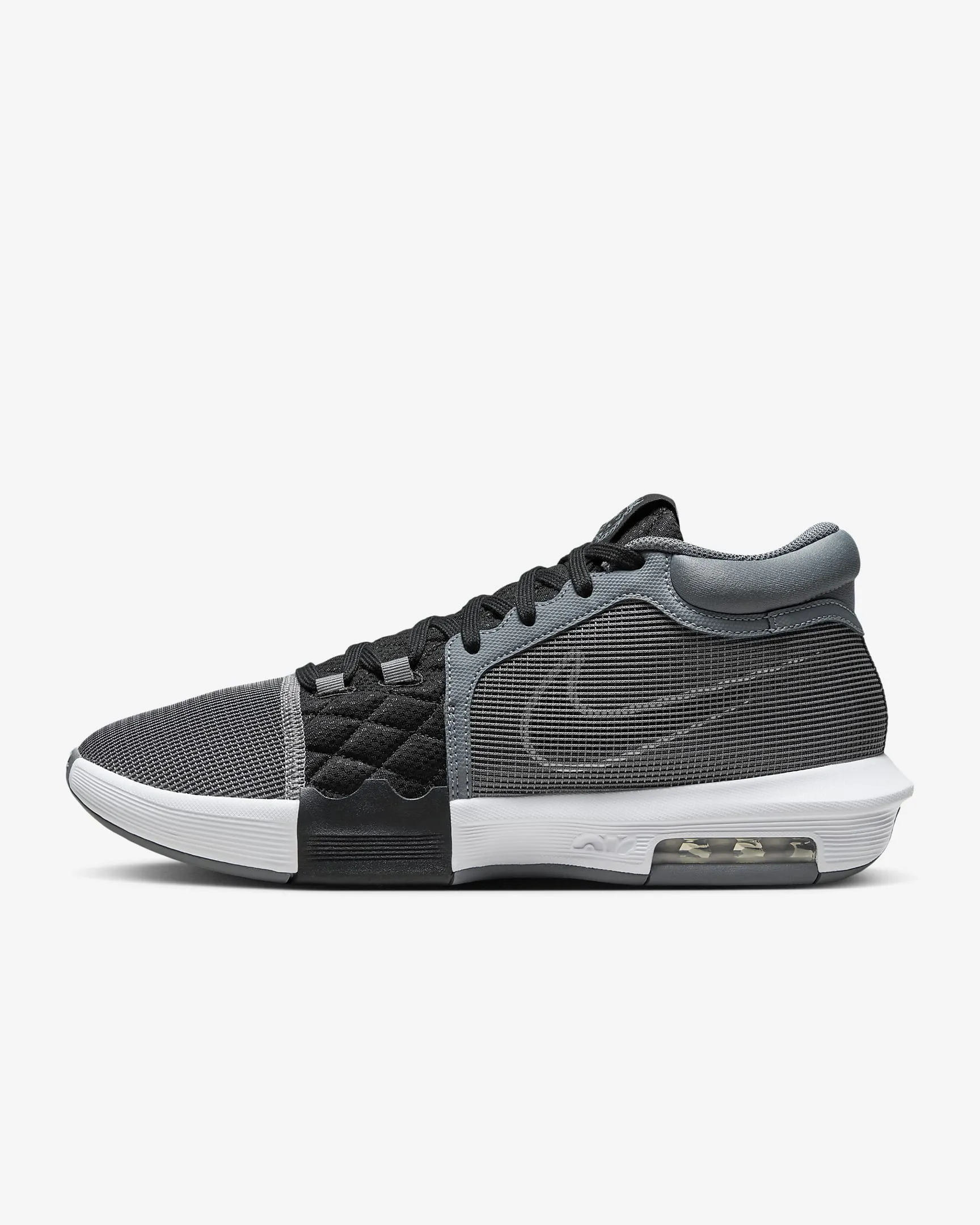 Men's LeBron Witness 8 Basketball Shoes