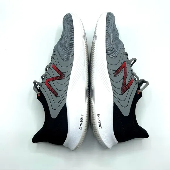 New Balance Dynasoft 068 V1 Running Shoe