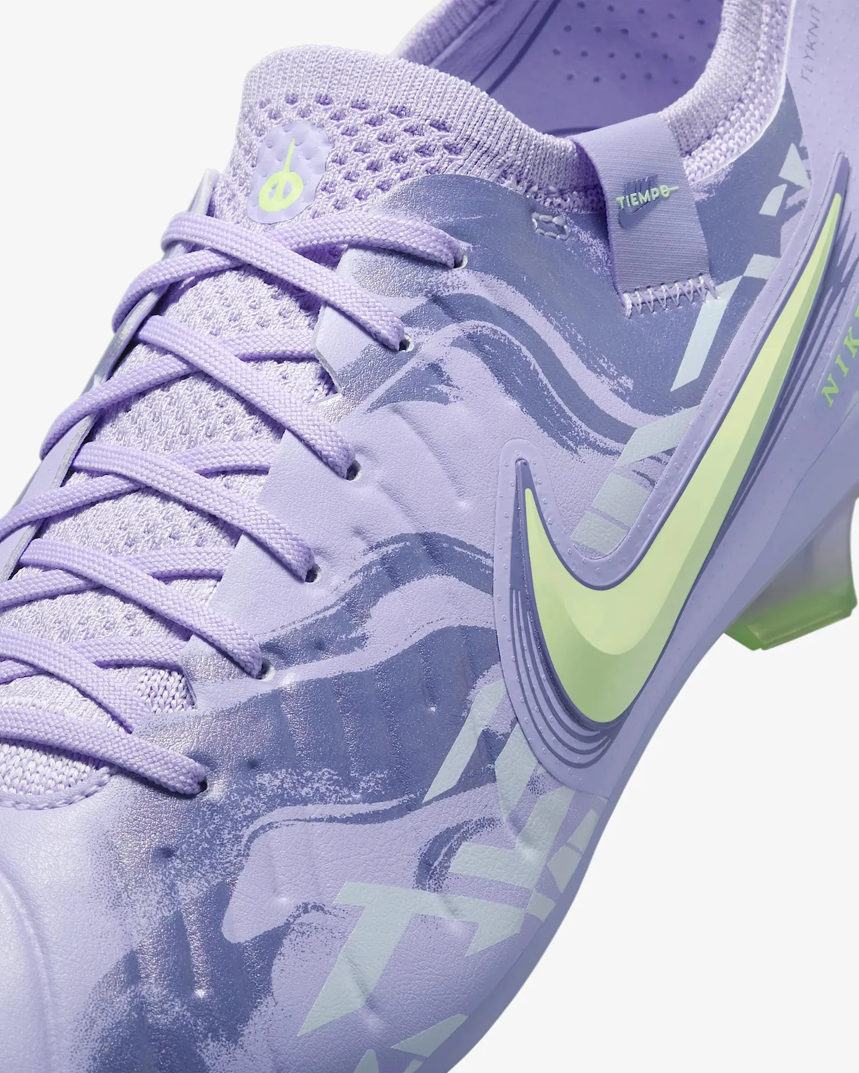 Nike United Tiempo Legend 10 Elite FG Low-Top Soccer Cleats