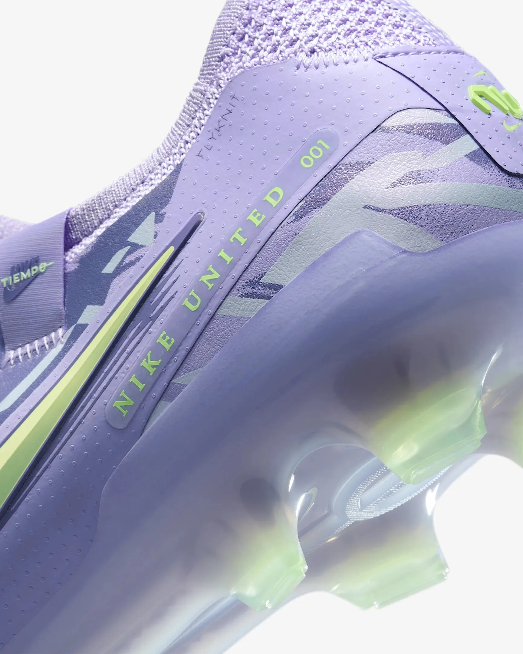 Nike United Tiempo Legend 10 Elite FG Low-Top Soccer Cleats