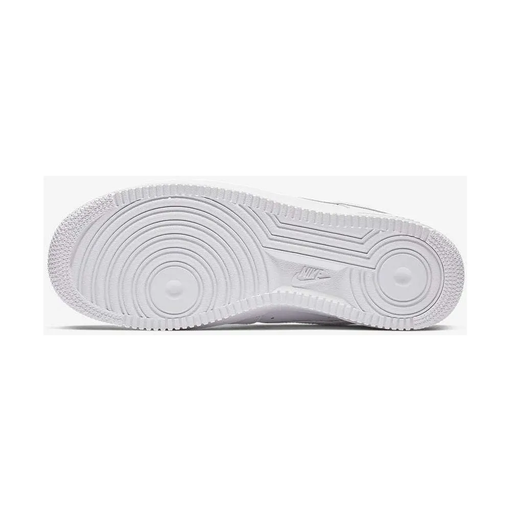 Nike Women's WMNS Air Force 1 '07 Basketball Shoe