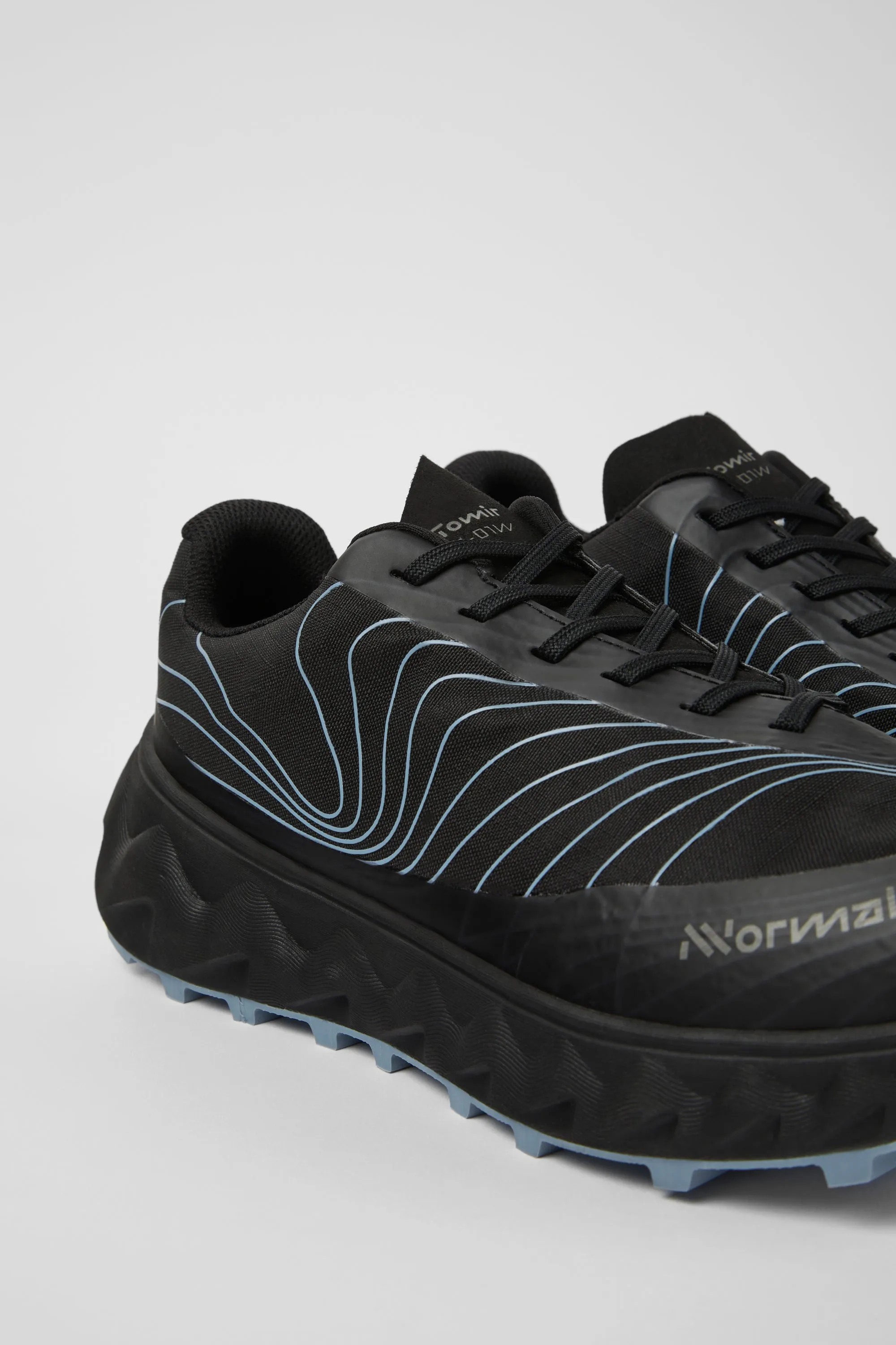 NNormal Tomir Waterproof Shoes (Unisex)