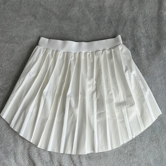 NWT Varley Newman High Rise Skort 14.5&quot; White Size Large