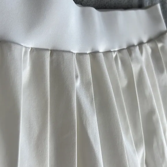 NWT Varley Newman High Rise Skort 14.5&quot; White Size Large