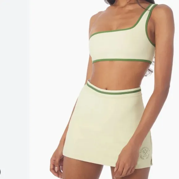 NWT WEWOREWHAT Tennis Club Mini Skort (Size Large)