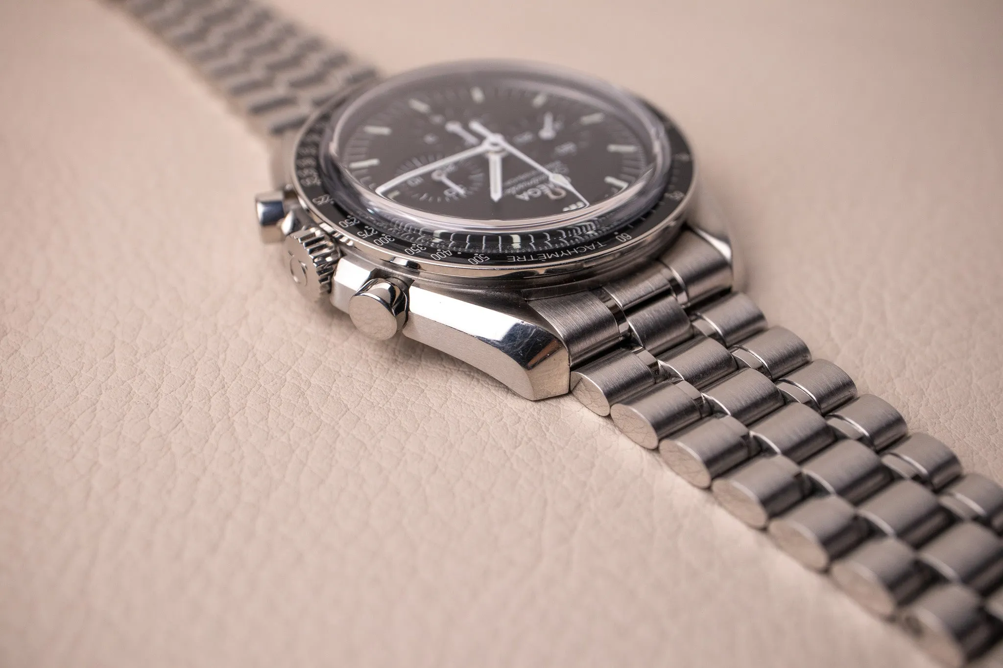 Omega Speedmaster Sapphire Sandwich 310.30.42.50.01.002
