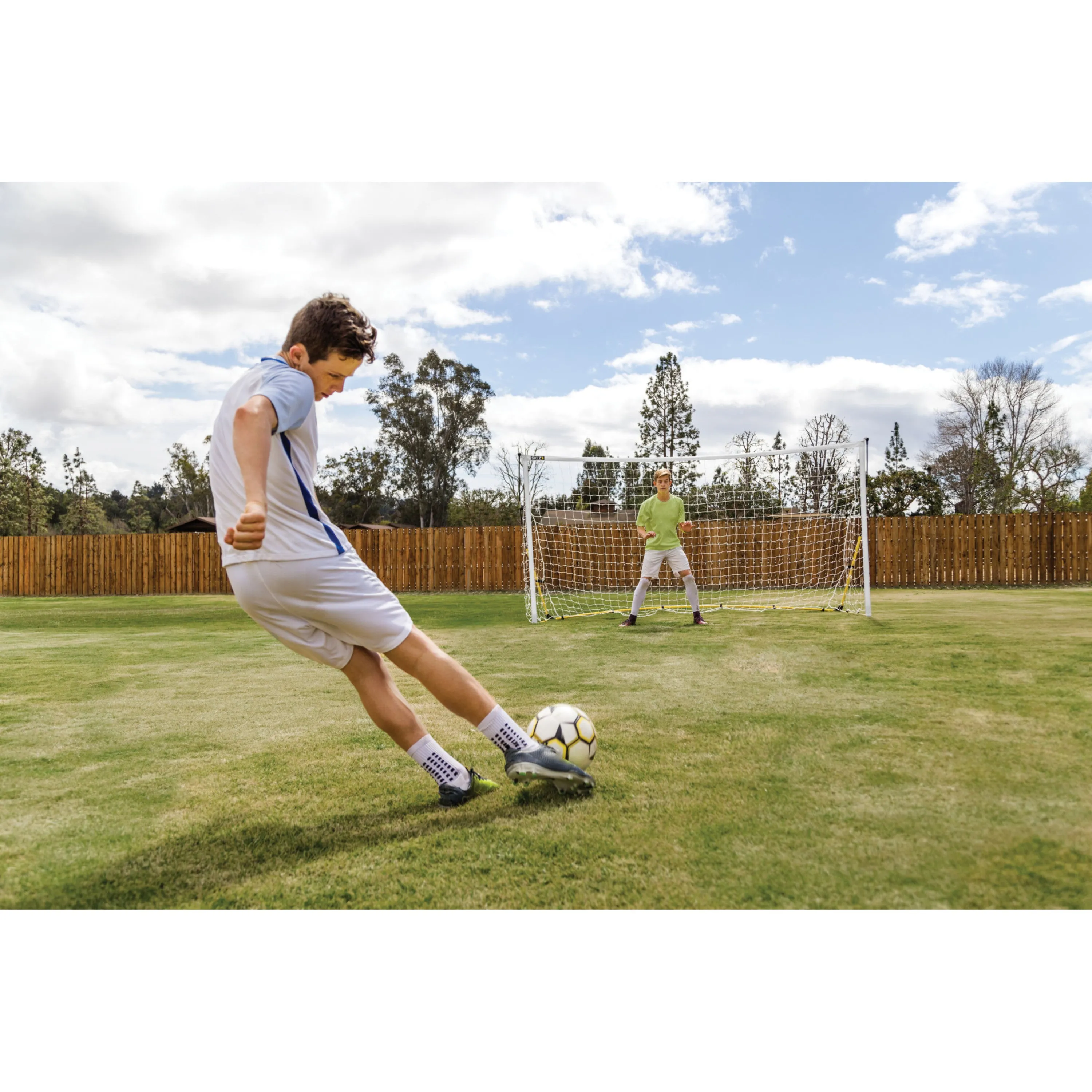 Quickster Soccer Goal