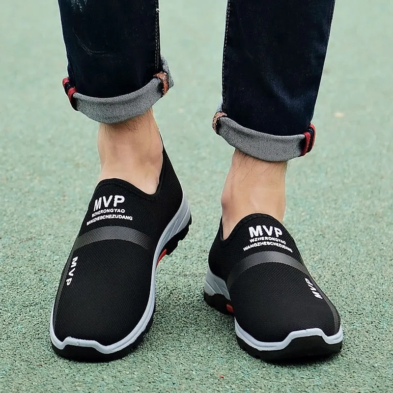 Running Shoes Man Low Top Blue Sneakers