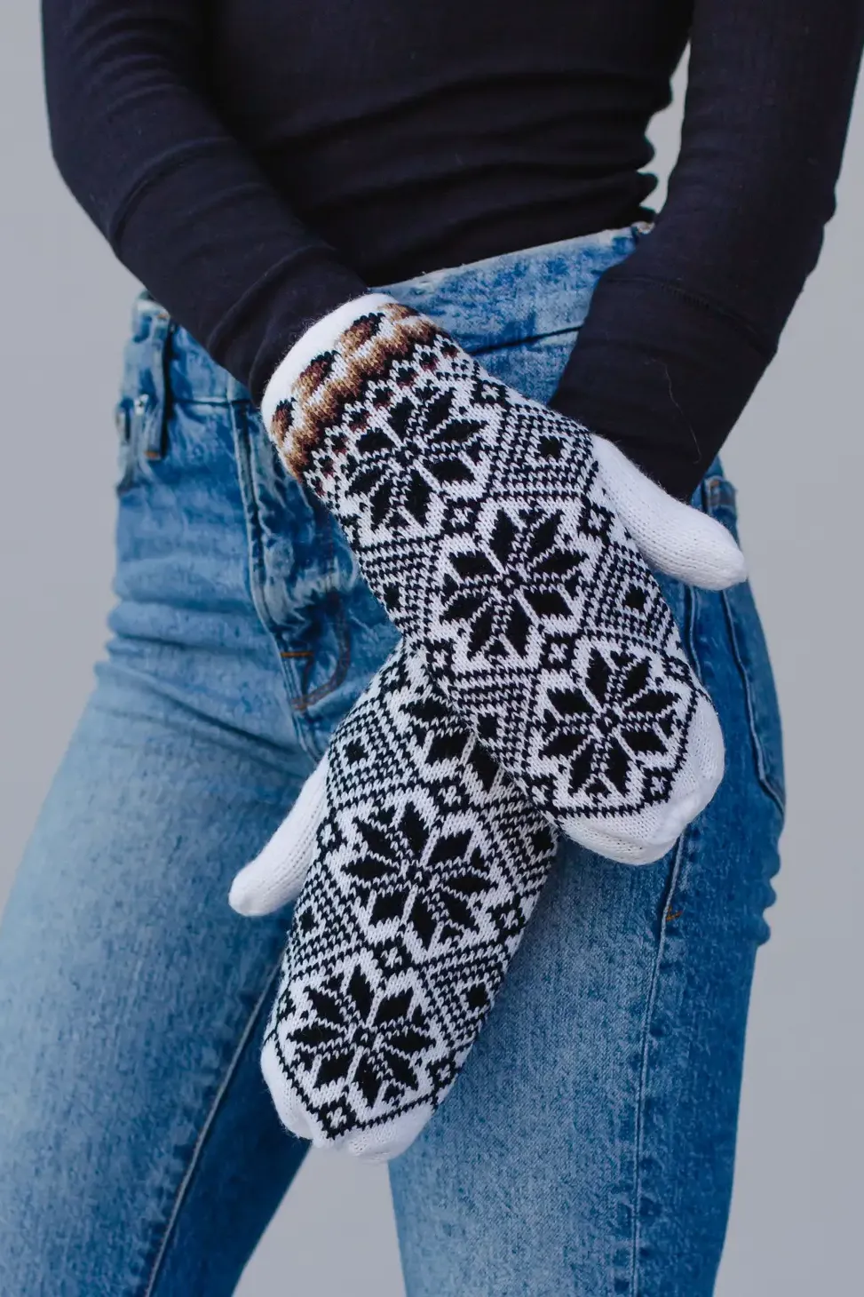 Snowflake Knit Mittens