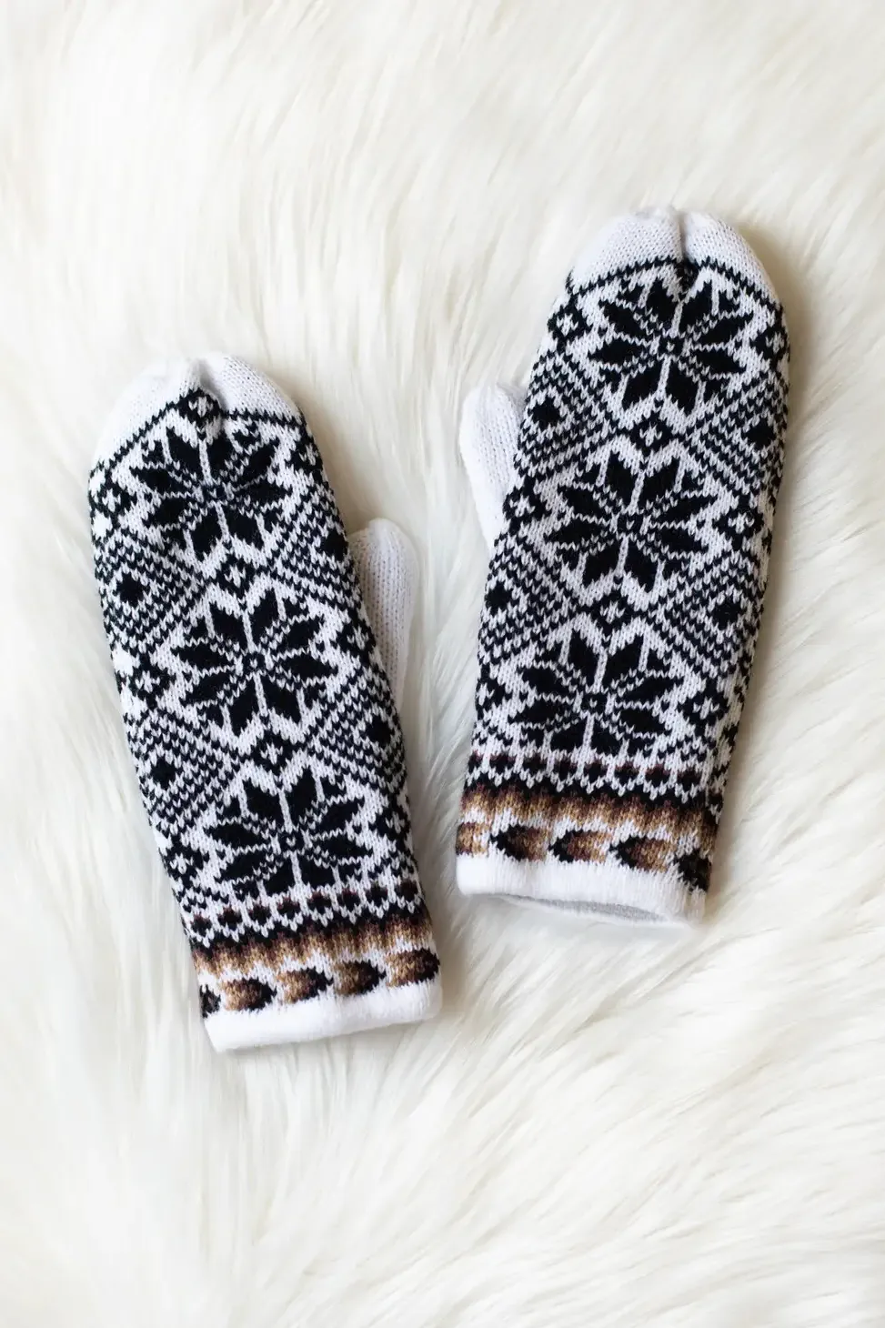 Snowflake Knit Mittens