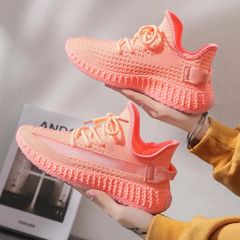 Summer Casual Women's Shoes Breathable Running Sports Shoes Student Flying Woven Coconut Shoes