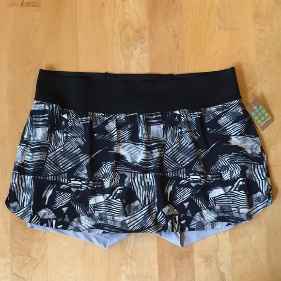 TITLE NINE | Bonded Ultralight Running Skort - Graffiato