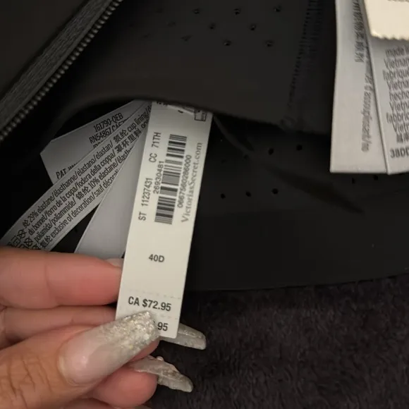 VSXFeatherweight Max™ Front-Close Sports Bra
