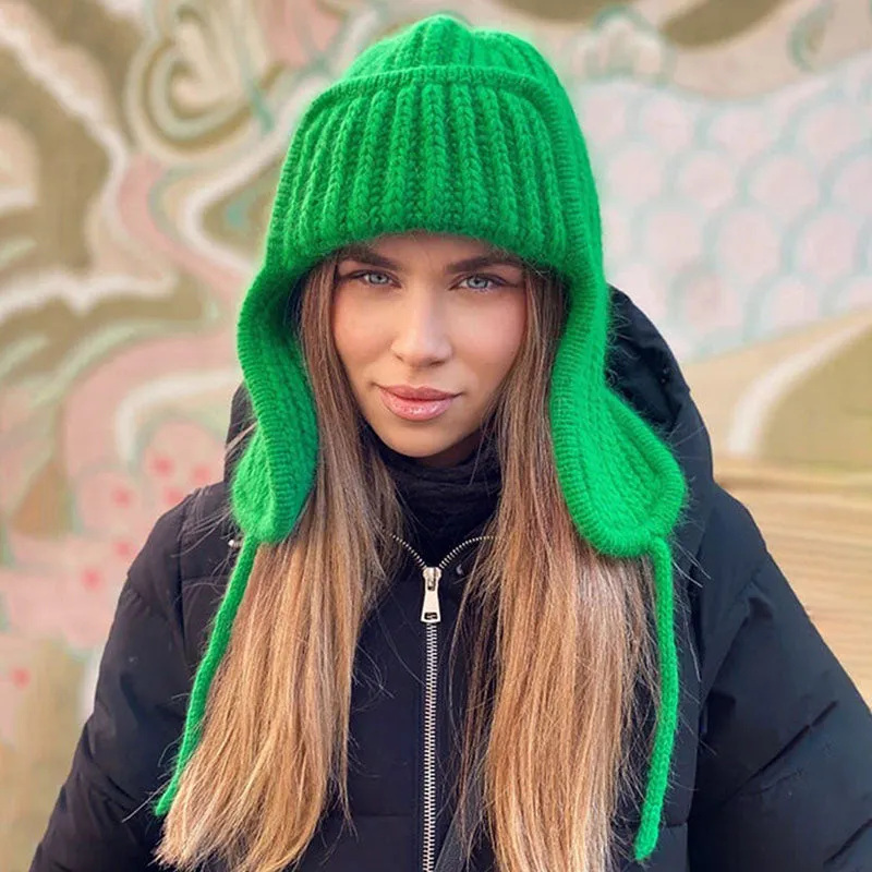 Winter Ladies Knitted Bomber Hat – Cozy Ear Protection for the Cold Season