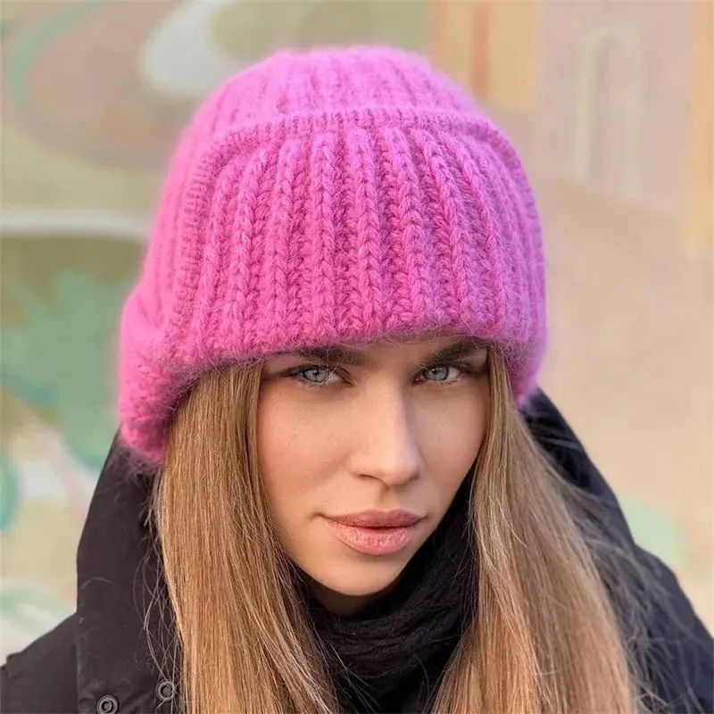 Winter Ladies Knitted Bomber Hat – Cozy Ear Protection for the Cold Season