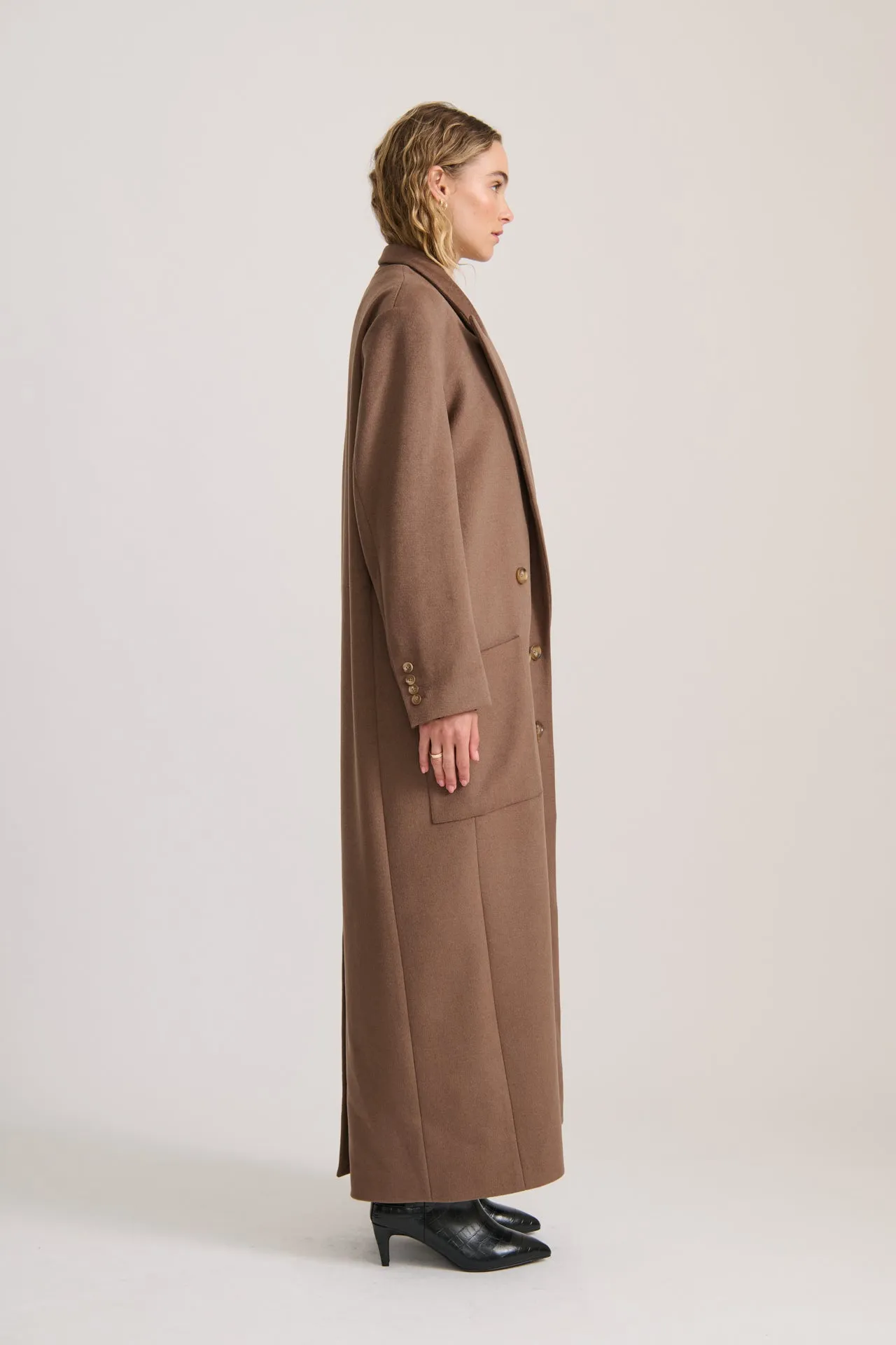 WOOL LONGLINE COAT RICH CACAO